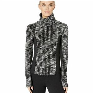 Nike Pro Hyperwarm Fleece Furry long sleeve Turtleneck